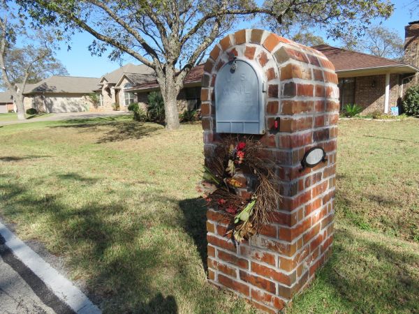 Brick Mailbox Replacement in Alexandria